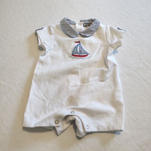 Petit Confection Baby Boy Infant Sailboat Seersucker Outfit Preppy Nautical 6 Mo - Picture 1 of 8